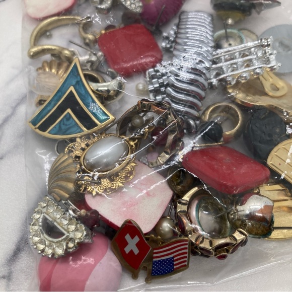 Jewelry Parts for Repair or Repurpose Earrings Rhinestones Etc - Picture 4 of 6